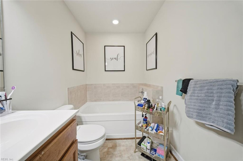 Photo 21 of 37 residential for sale in Virginia Beach virginia