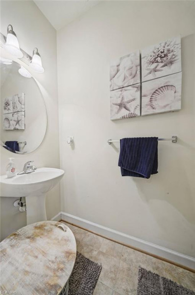 Photo 25 of 37 residential for sale in Virginia Beach virginia