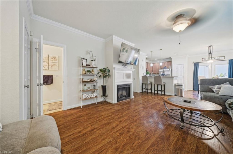 Photo 6 of 37 residential for sale in Virginia Beach virginia