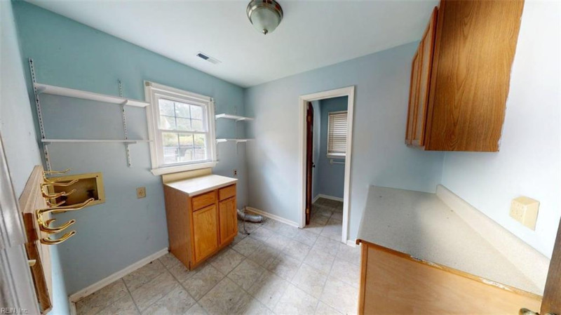 Photo 25 of 47 residential for sale in Virginia Beach virginia