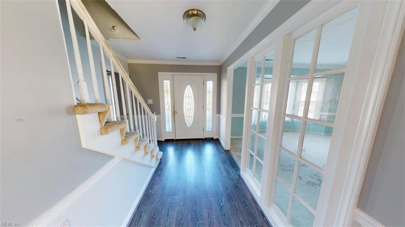 Photo 4 of 47 residential for sale in Virginia Beach virginia