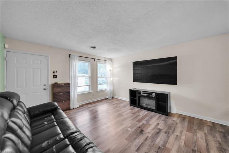 Photo 7 of 25 residential for sale in Norfolk virginia Photo 7 of 25 residential for sale in Norfolk virginia