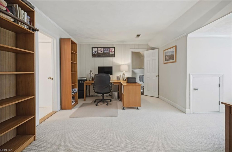 Photo 19 of 49 residential for sale in Chesapeake virginia Photo 19 of 49 residential for sale in Chesapeake virginia
