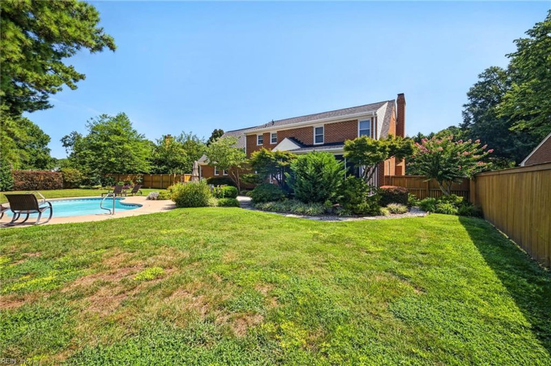 Photo 36 of 49 residential for sale in Chesapeake virginia Photo 36 of 49 residential for sale in Chesapeake virginia