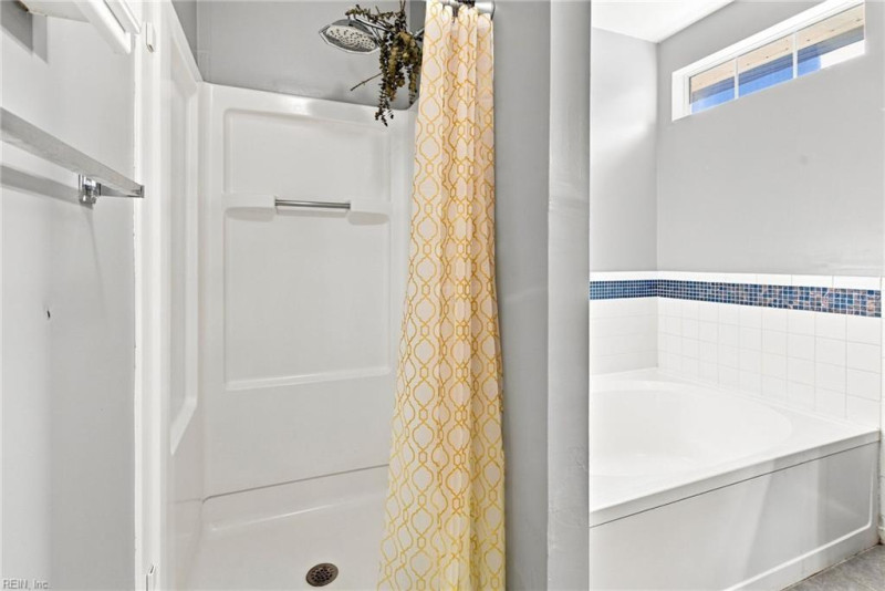 Photo 29 of 36 residential for sale in Suffolk virginia