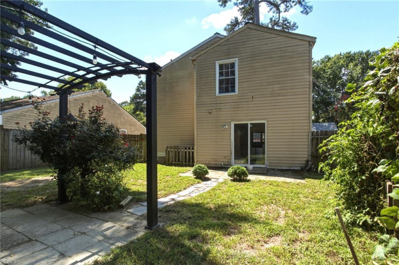 Photo 23 of 27 residential for sale in Virginia Beach virginia Photo 23 of 27 residential for sale in Virginia Beach virginia