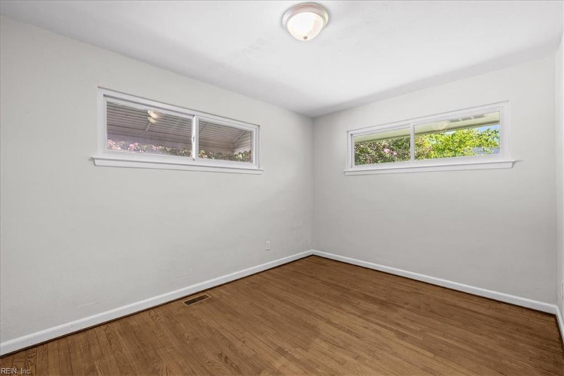 Photo 19 of 36 residential for sale in Norfolk virginia