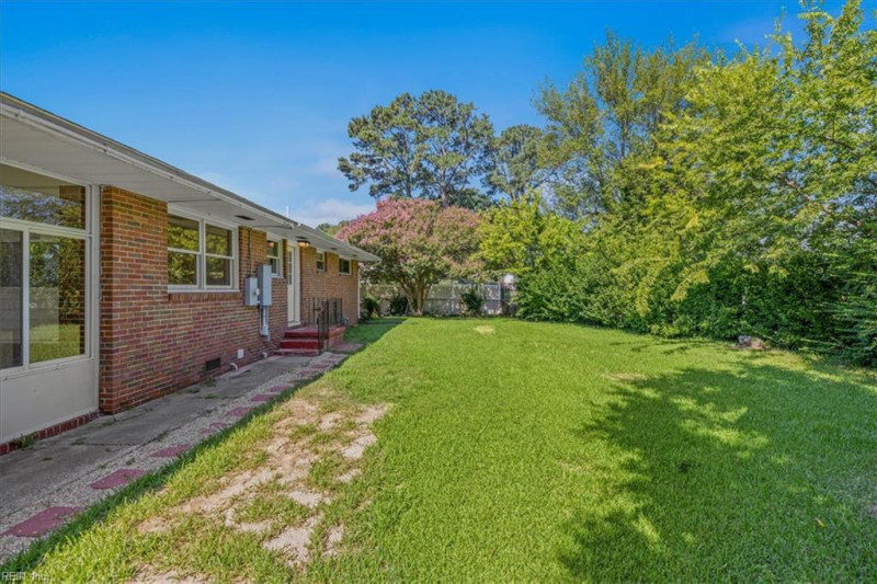 Photo 27 of 36 residential for sale in Norfolk virginia