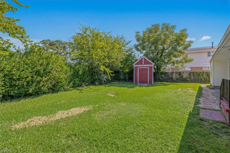 Photo 30 of 36 residential for sale in Norfolk virginia
