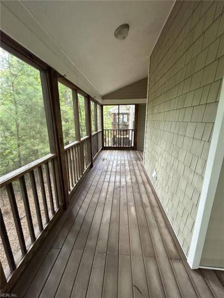 Photo 11 of 27 residential for sale in Suffolk virginia