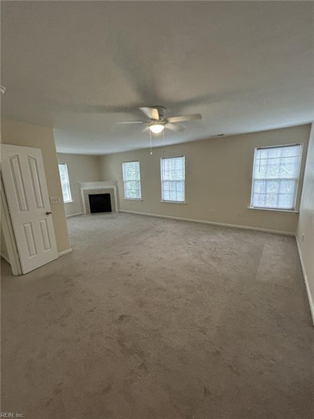 Photo 17 of 27 residential for sale in Suffolk virginia