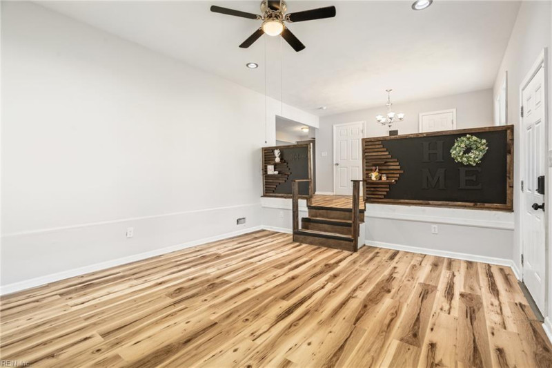 Photo 17 of 30 residential for sale in Norfolk virginia