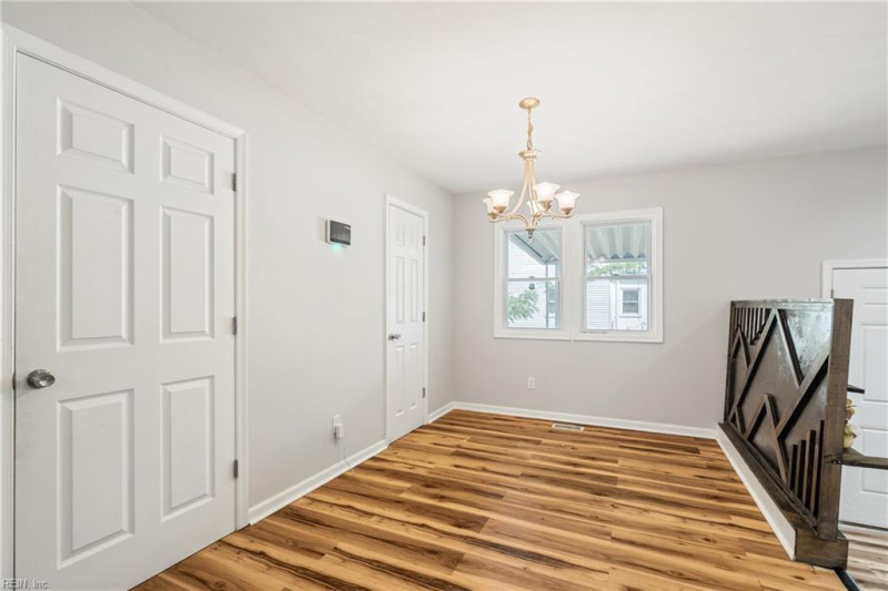 Photo 18 of 30 residential for sale in Norfolk virginia