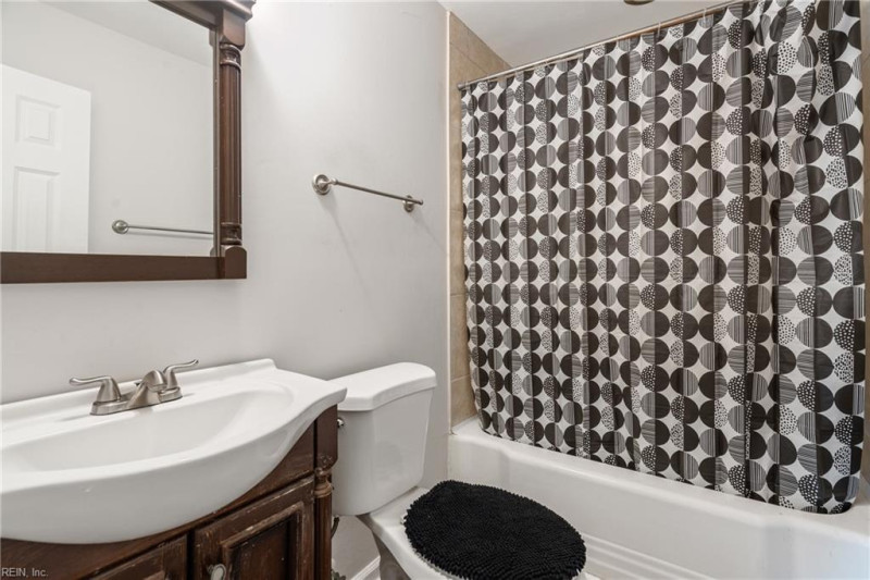 Photo 21 of 30 residential for sale in Norfolk virginia