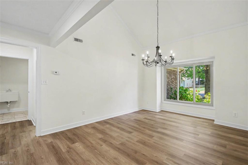 Photo 11 of 50 residential for sale in Hampton virginia