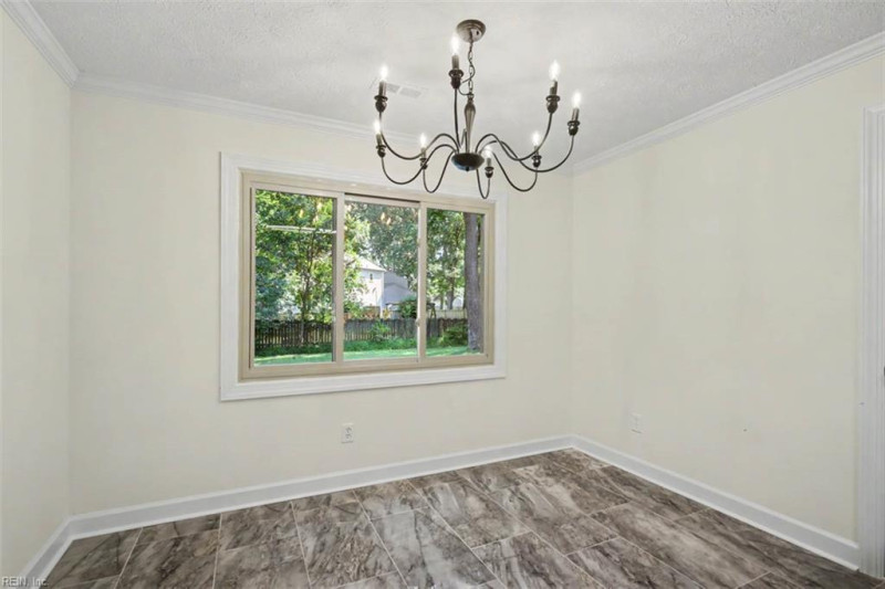 Photo 15 of 50 residential for sale in Hampton virginia