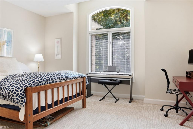 Photo 17 of 37 residential for sale in Virginia Beach virginia