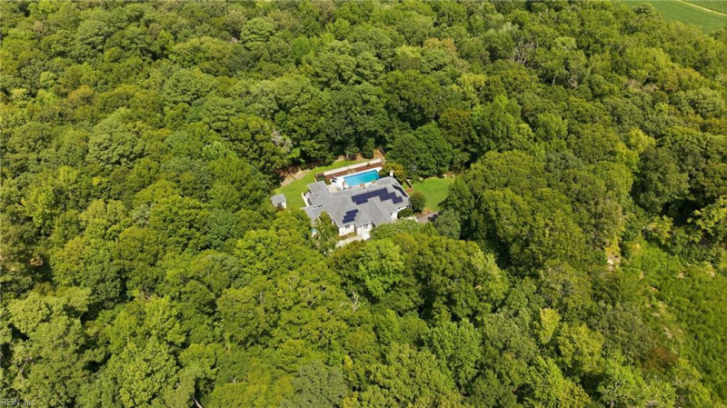 Photo 33 of 37 residential for sale in Virginia Beach virginia