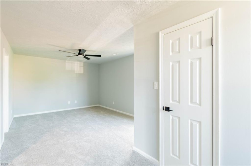 Photo 18 of 28 residential for sale in Hampton virginia
