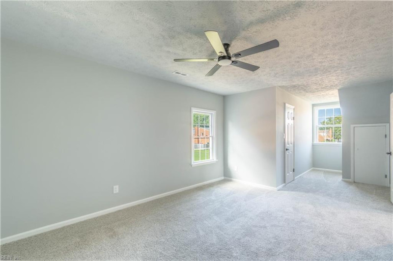 Photo 19 of 28 residential for sale in Hampton virginia