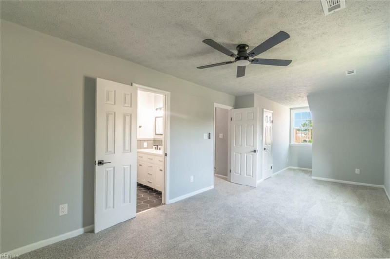 Photo 20 of 28 residential for sale in Hampton virginia