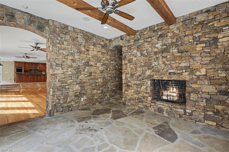 Photo 13 of 50 residential for sale in Newport News virginia