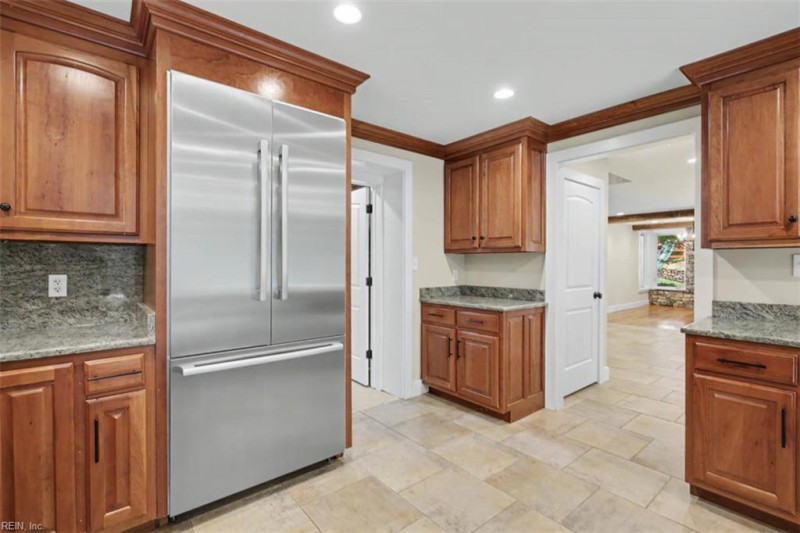 Photo 19 of 50 residential for sale in Newport News virginia