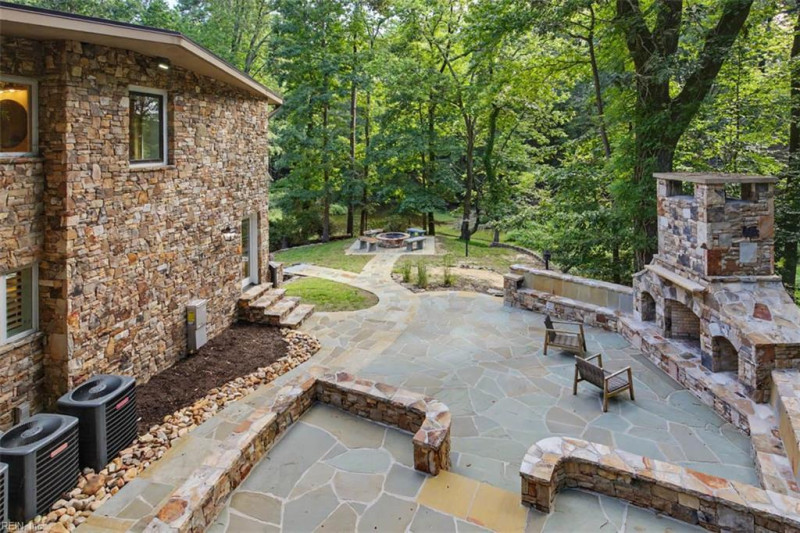 Photo 29 of 50 residential for sale in Newport News virginia