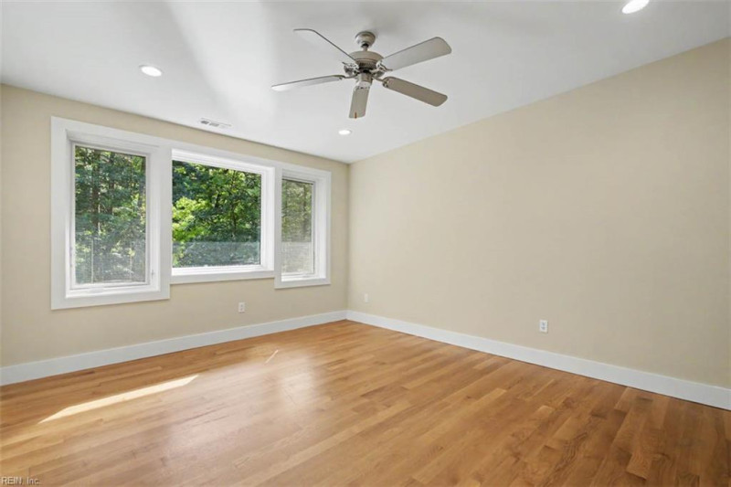 Photo 39 of 50 residential for sale in Newport News virginia