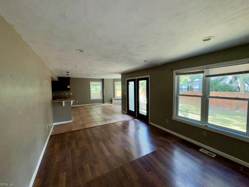 Photo 14 of 30 residential for sale in Norfolk virginia