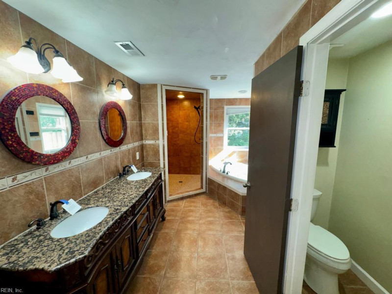 Photo 15 of 30 residential for sale in Norfolk virginia