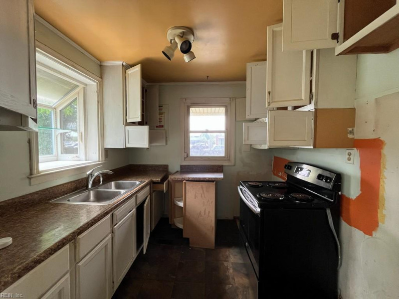 Photo 10 of 15 residential for sale in Norfolk virginia Photo 10 of 15 residential for sale in Norfolk virginia