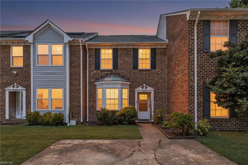 Photo 1 of 30 residential for sale in Virginia Beach virginia