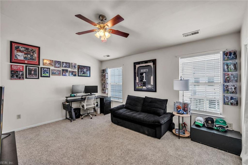 Photo 17 of 30 residential for sale in Virginia Beach virginia