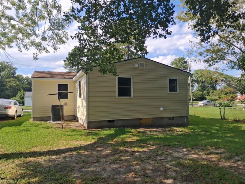 Photo 4 of 22 residential for sale in Franklin virginia Photo 4 of 22 residential for sale in Franklin virginia