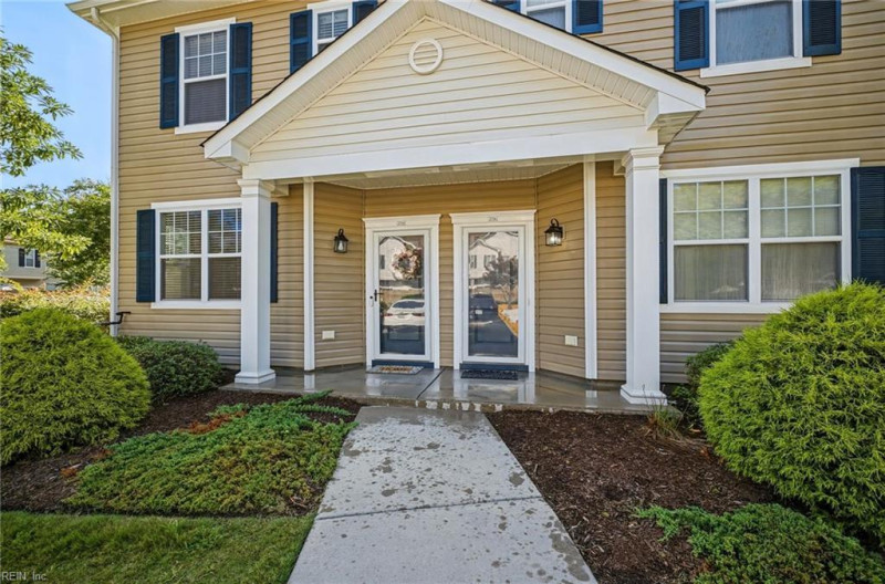 Photo 4 of 34 residential for sale in Chesapeake virginia Photo 4 of 34 residential for sale in Chesapeake virginia