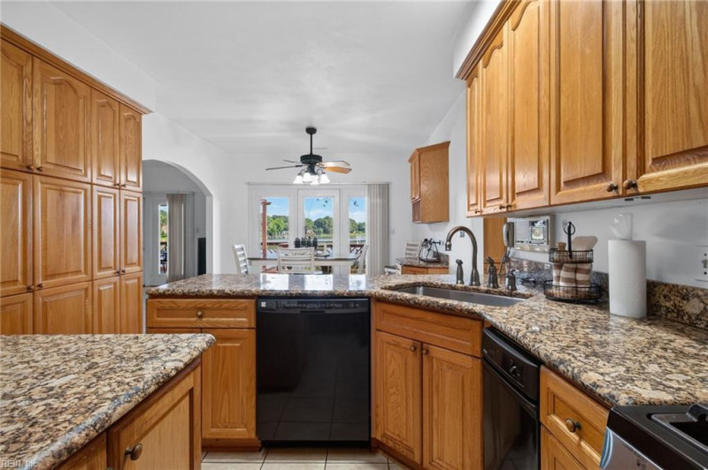 Photo 7 of 50 residential for sale in Virginia Beach virginia Photo 7 of 50 residential for sale in Virginia Beach virginia