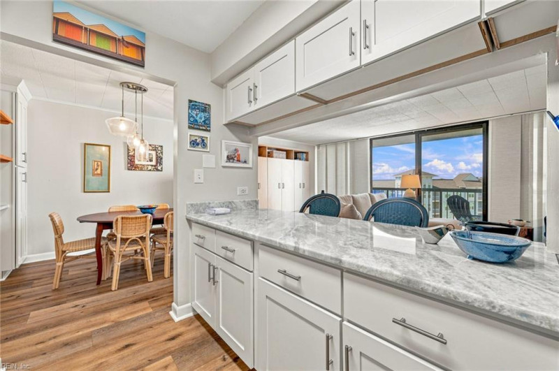 Photo 15 of 43 residential for sale in Virginia Beach virginia