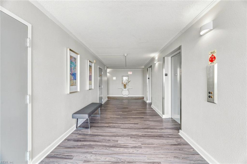 Photo 3 of 43 residential for sale in Virginia Beach virginia
