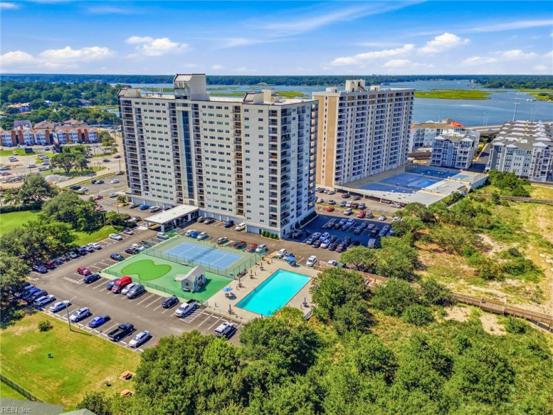 Photo 32 of 43 residential for sale in Virginia Beach virginia