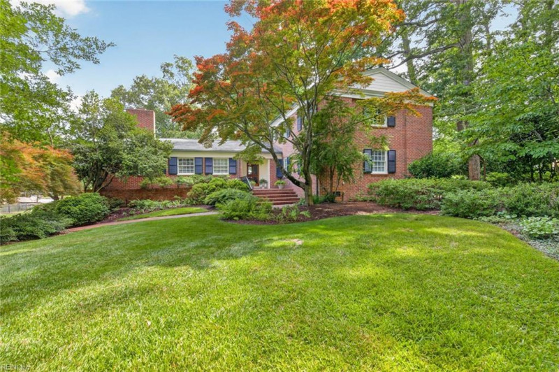 Photo 4 of 36 residential for sale in Virginia Beach virginia Photo 4 of 36 residential for sale in Virginia Beach virginia