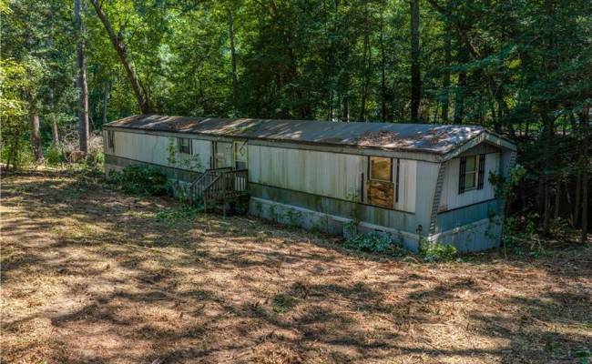 166 Barricks Mill Road, Middlesex County, VA 23169
