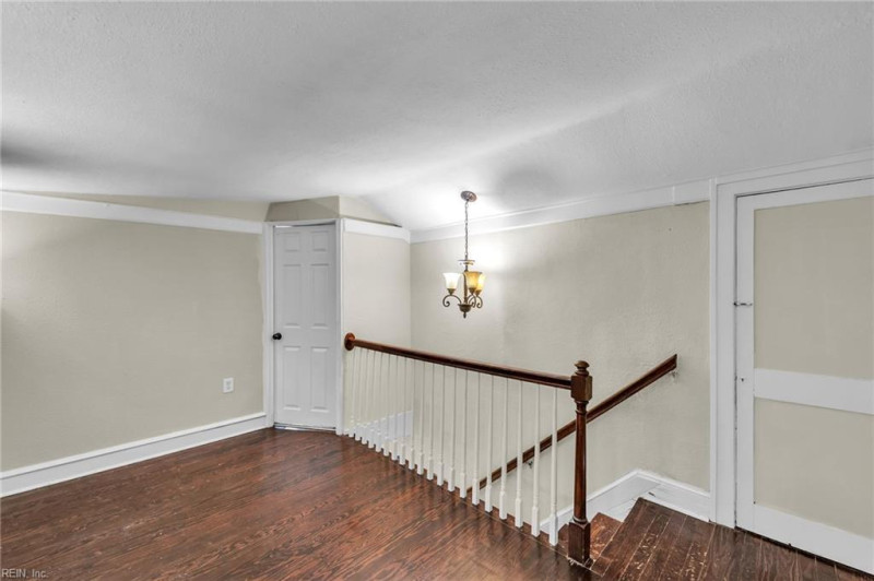 Photo 33 of 43 residential for sale in Hampton virginia Photo 33 of 43 residential for sale in Hampton virginia