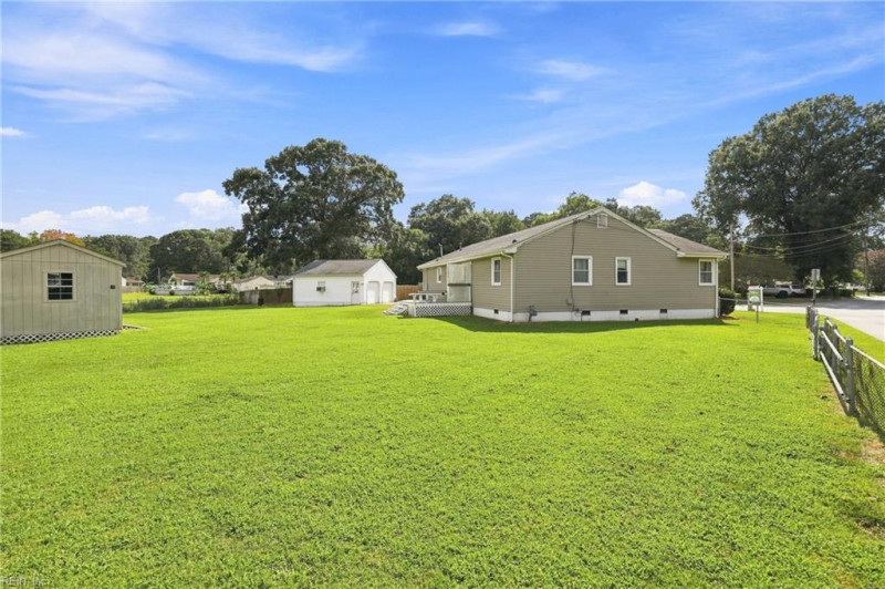 Photo 42 of 44 residential for sale in Chesapeake virginia