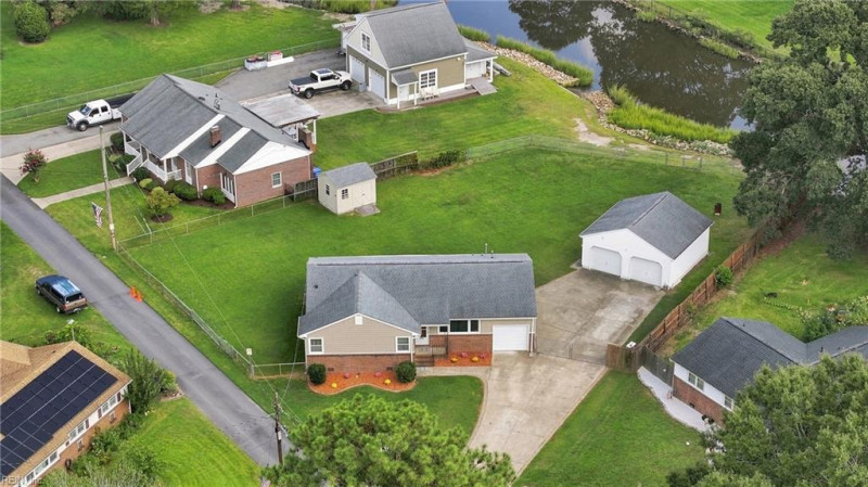 Photo 9 of 44 residential for sale in Chesapeake virginia