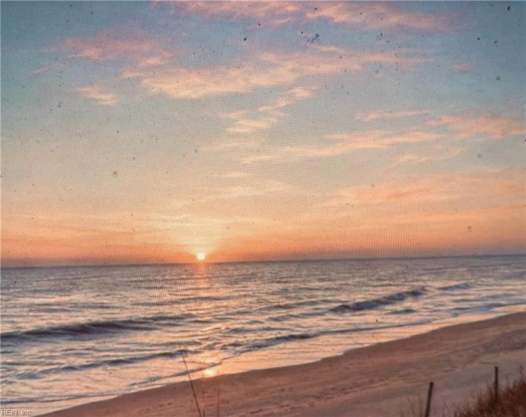 Photo 3 of 24 residential for sale in Virginia Beach virginia