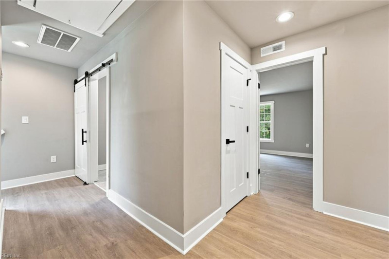 Photo 33 of 50 residential for sale in Hampton virginia Photo 33 of 50 residential for sale in Hampton virginia