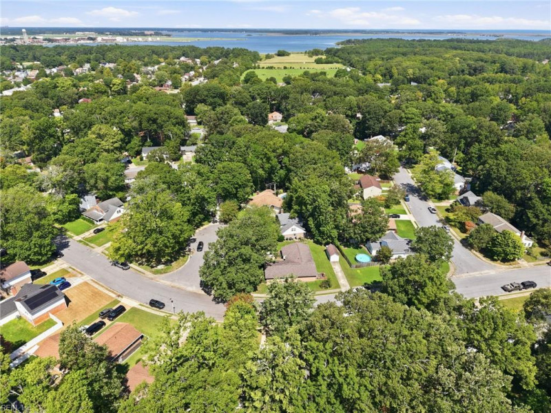Photo 4 of 50 residential for sale in Hampton virginia Photo 4 of 50 residential for sale in Hampton virginia