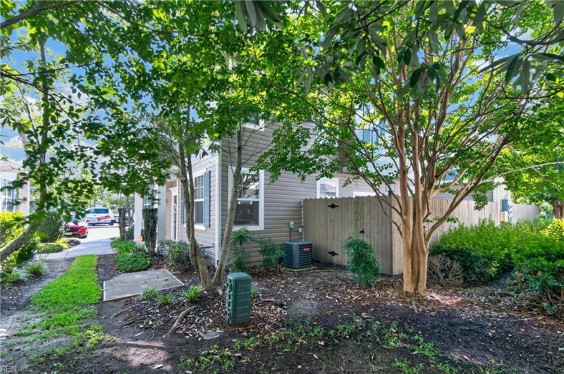 Photo 3 of 37 residential for sale in Virginia Beach virginia Photo 3 of 37 residential for sale in Virginia Beach virginia