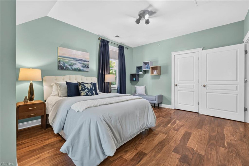 Photo 23 of 43 residential for sale in Norfolk virginia